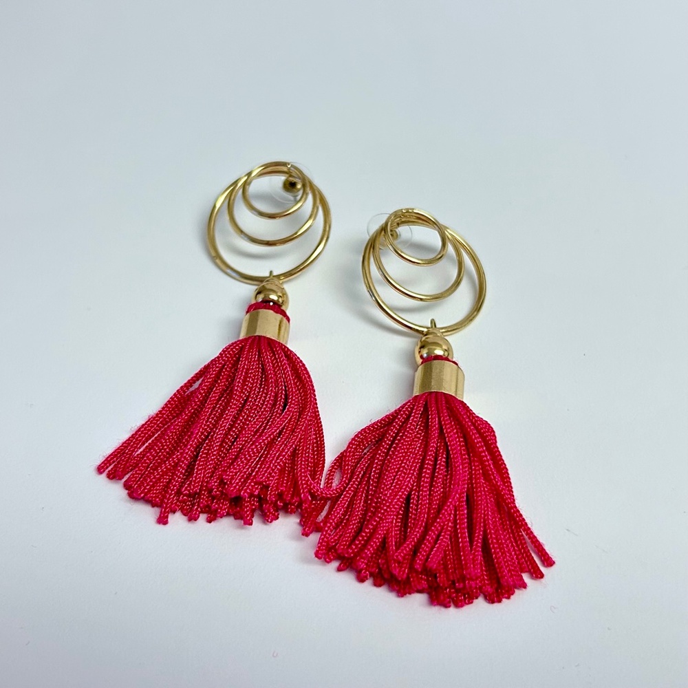 Tassel Pierced Earrings